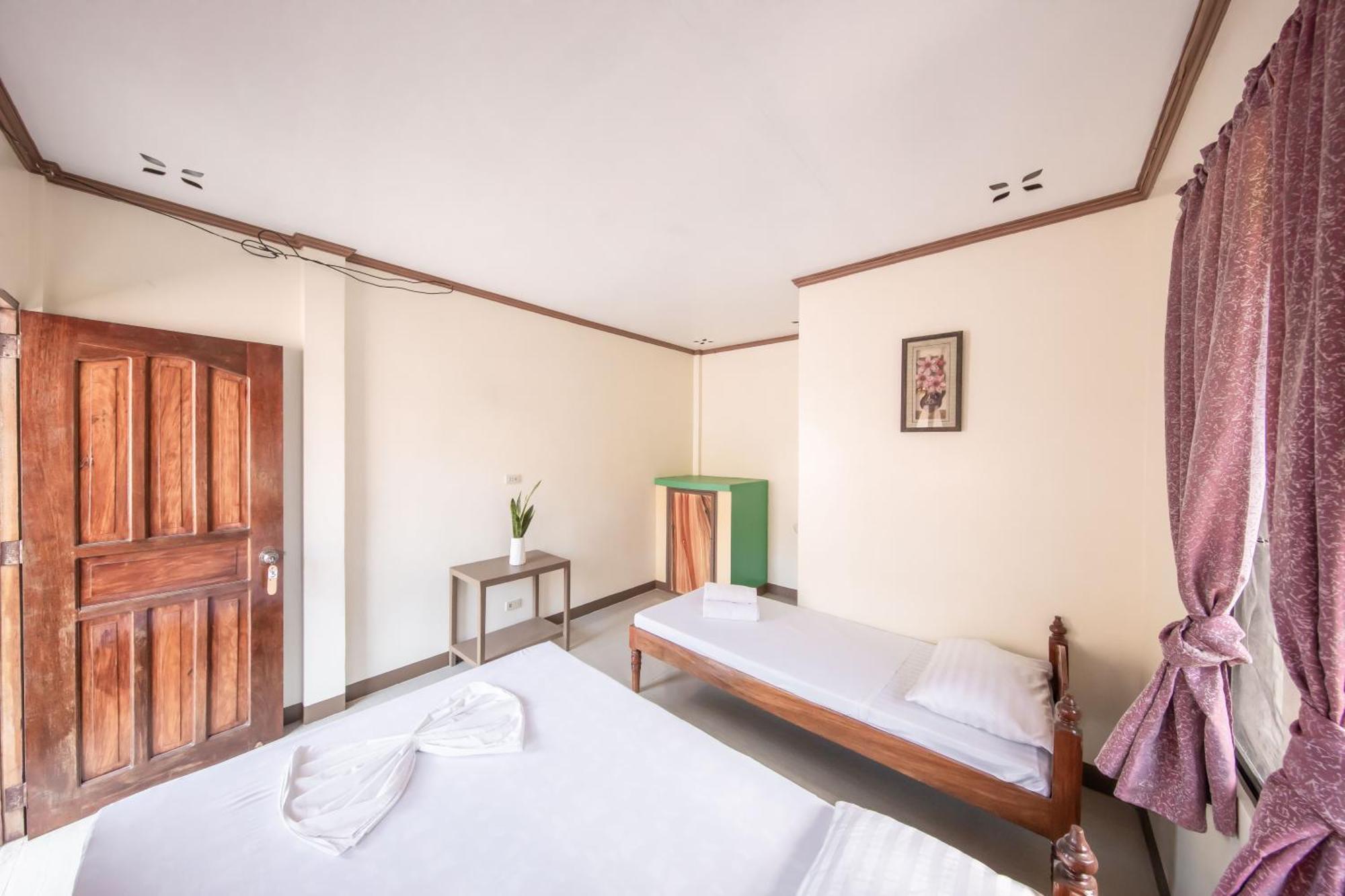 Zaniya'S Pension Langi-langiban Luaran gambar